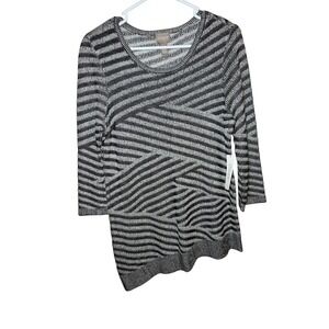Chicos Women's Size 1 Black & Grey Striped Asymmetric Hem Sweater NWT